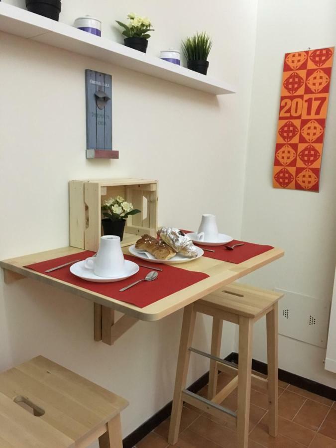 Kamila Acomodação com café da manhã Bari Exterior foto
